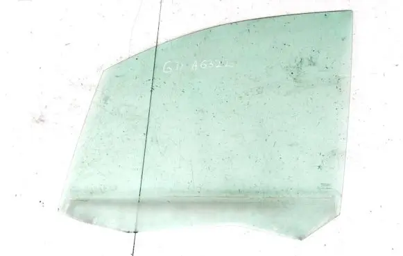 Fiat Ulysse Front door window glass four-door