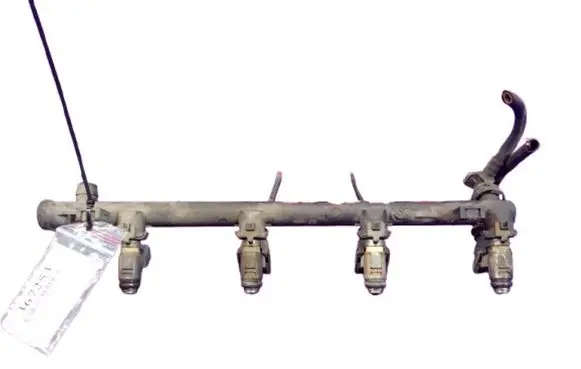 Renault Scenic I Fuel main line pipe