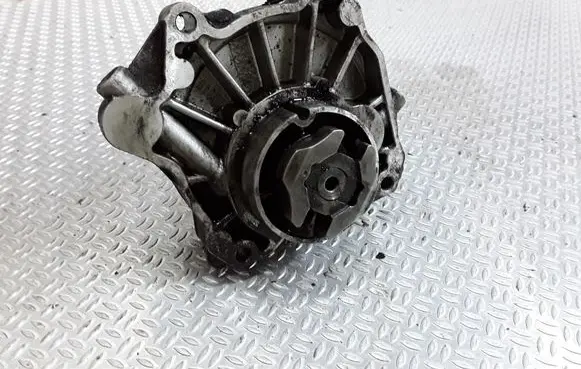 Alfa Romeo 156 Vacuum pump 46818358