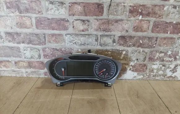 Ford Galaxy Speedometer (instrument cluster)