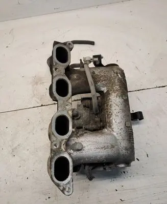 Toyota Prius (NHW20) Intake manifold 1NZFXE