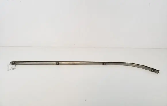 Mercedes-Benz Vito Viano W639 Sliding door middle roller runner A6397660137