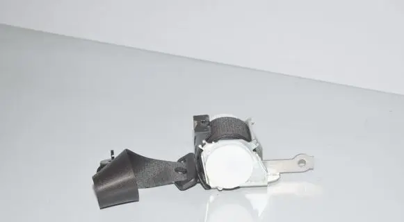BMW 6 F06 Gran coupe Rear seatbelt 7289350 72117289350