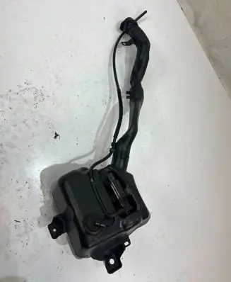 Tesla Model X Windshield washer fluid reservoir/tank 105676700