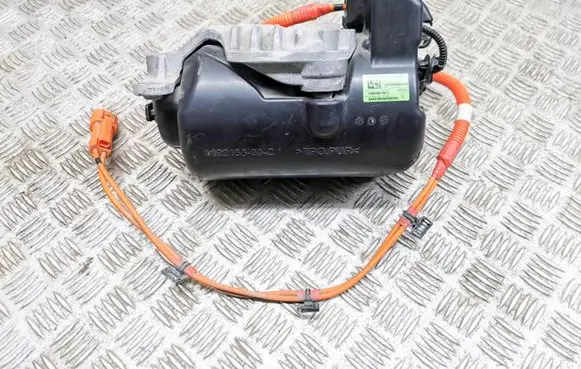 Tesla Model 3 Air conditioning (A/C) compressor (pump) 1088198-00-L