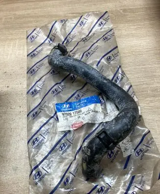 Hyundai H-100 Engine coolant pipe/hose 9732017500