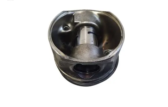 BMW 3 E90 E91 Piston 0000