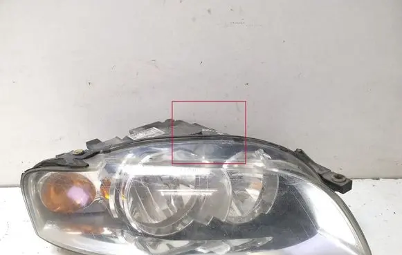 Audi A4 S4 B7 8E 8H Headlight/headlamp 8E0941004AJ