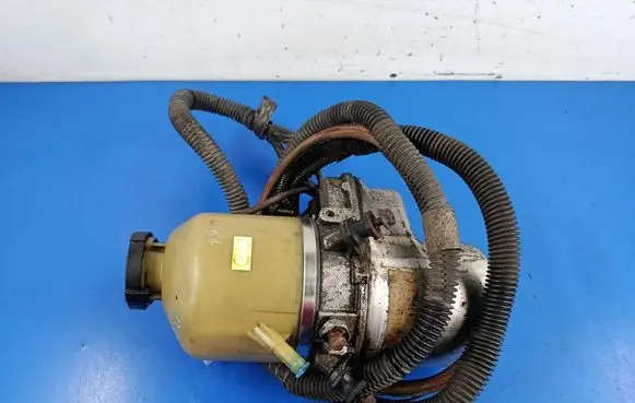 Opel Astra G Power steering pump