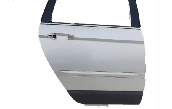 Chrysler Pacifica Rear door