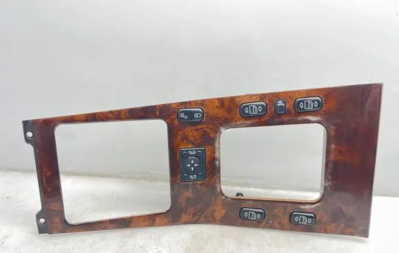 Mercedes-Benz ML W163 Electric window control switch A1638205010