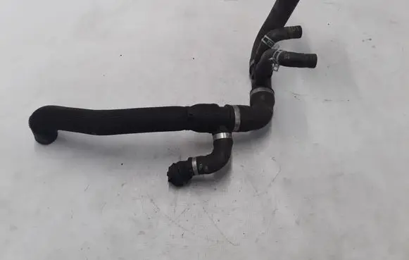 Volvo C70 Engine coolant pipe/hose