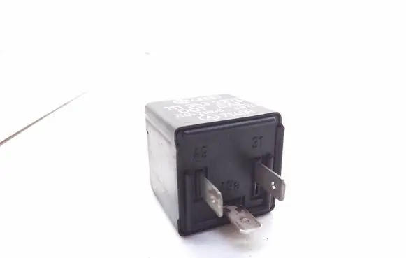 Volkswagen Golf III Hazard warning light relay 71408 111953227D