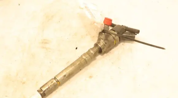 Fuel injector