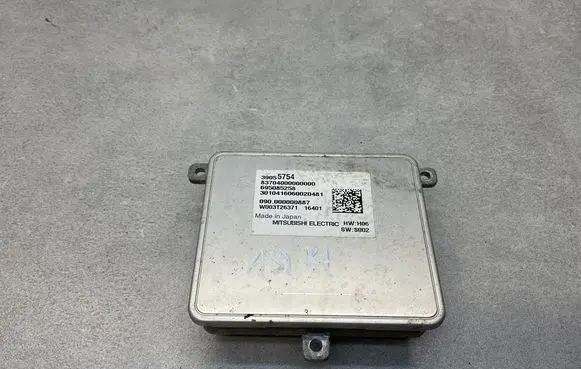 Opel Astra K Headlight ballast module Xenon 39055754