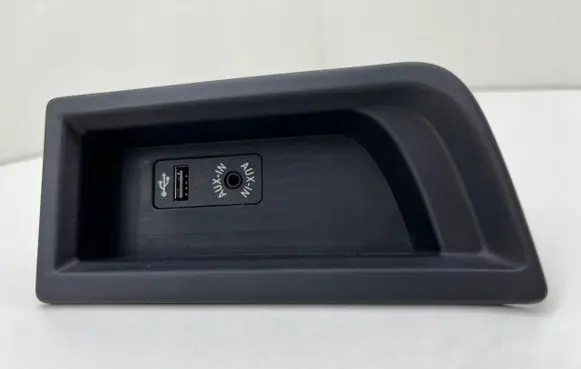 BMW 3 F30 F35 F31 AUX in-socket connector 