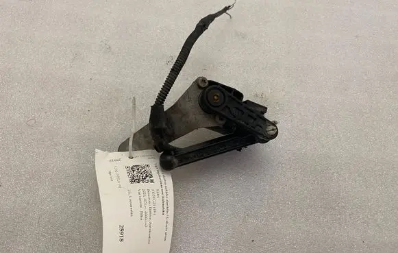 Rear air suspension level height sensor