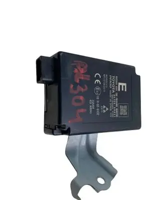 Toyota Yaris Tire pressure control unit 897600D031