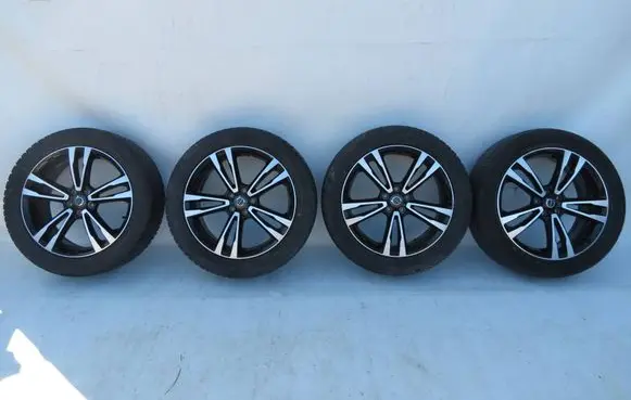 Volvo V90 Cross Country R19 alloy rim 31381536