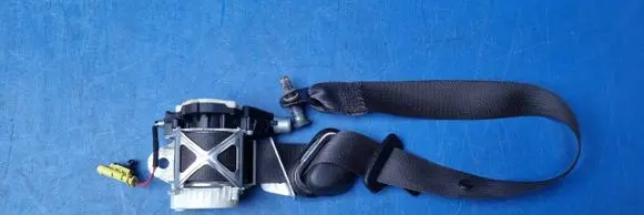 Chevrolet Camaro Front seatbelt 22799951 22884470
