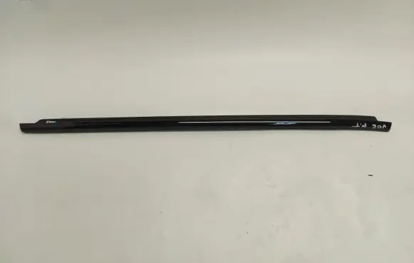 BMW 2 Active Tourer U06 Rear door glass trim molding 8496344