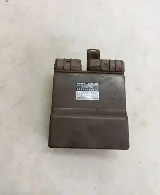 Toyota Avensis Verso Fuel injection control unit/module 8987120030 1310001041