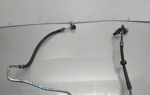 Volkswagen Multivan T5 Air conditioning (A/C) pipe/hose