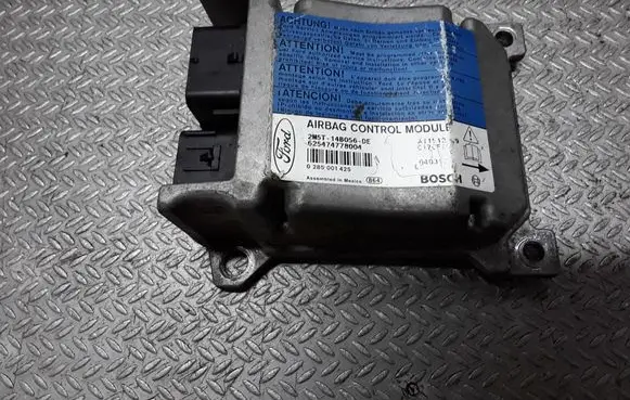Ford Focus Airbag control unit/module 0285001425 2M5T14B056DE