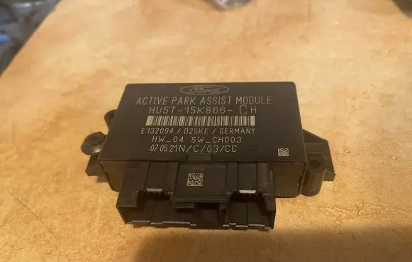 Ford Puma Parking PDC control unit/module HU5T15K866CH