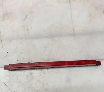 Audi A3 S3 8L Third/center stoplight 8D9945097B