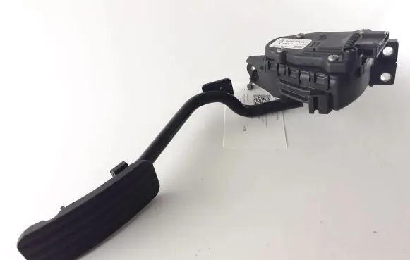 Jaguar XF Accelerator throttle pedal 8X239F832A