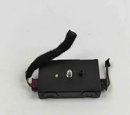 BMW 3 G20 G21 Aerial antenna filter 6835155