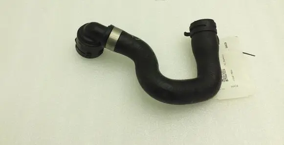 Volkswagen Golf VII Engine coolant pipe/hose 5Q0122073BK