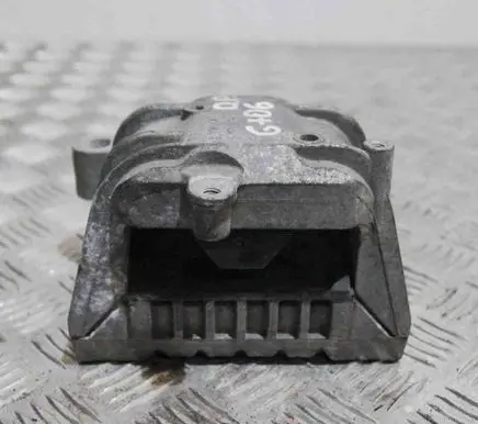 Volkswagen Golf VI Engine mount bracket 1K0199262P