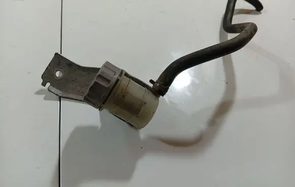 Honda Jazz Brake fluid reservoir 
