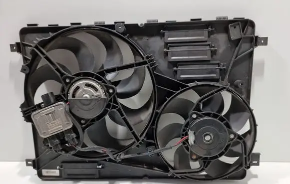 Volvo V60 Radiator cooling fan shroud P31368445 31368445
