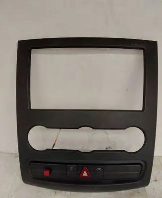 Mercedes-Benz Sprinter W906 Radio/GPS head unit trim A9066800017