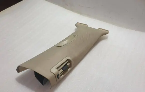 Volvo XC60 (B) pillar trim (top) 30721220 BQ2FA