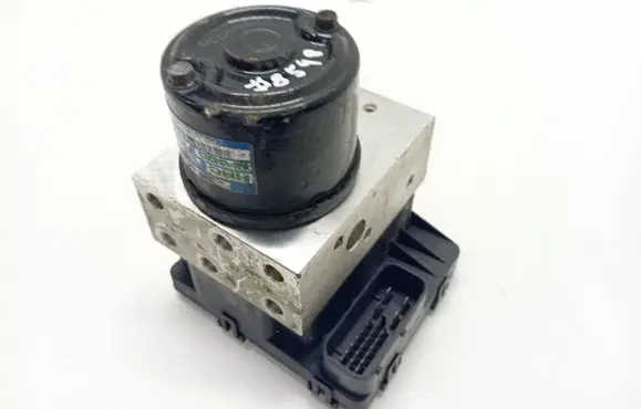 Hyundai Santa Fe ABS Pump 5890026150 BH60101110 9566026500