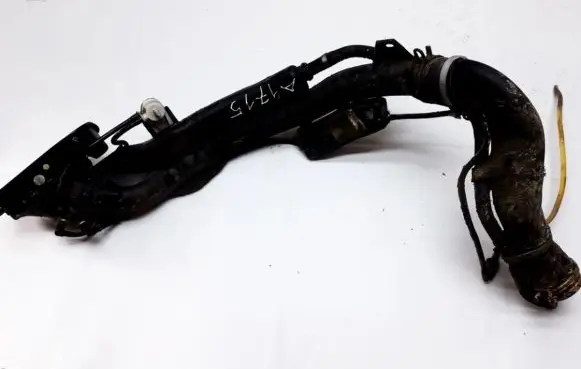 Fuel tank filler neck pipe