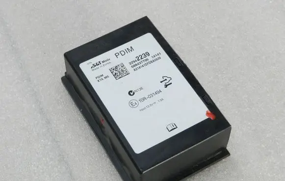 Opel Astra J USB control unit 22829144 22942239