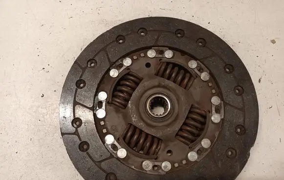Opel Vectra C Clutch pressure plate 9223223 LUK