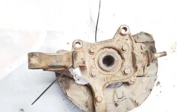 Volvo XC90 Front wheel hub 08630770