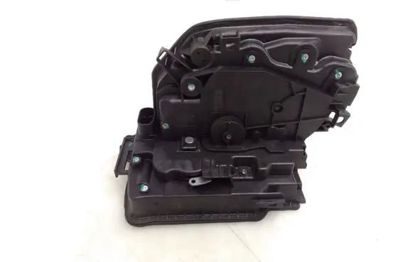 BMW X5 F15 Front door lock 7362790