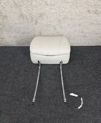 BMW 6 F06 Gran coupe Front seat headrest 7270922 727092207
