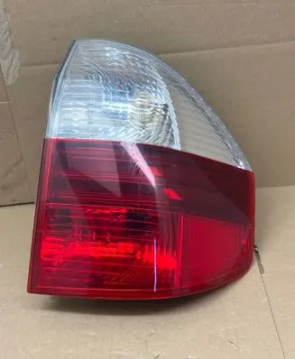 BMW X3 E83 Rear/tail lights 7162210 760002