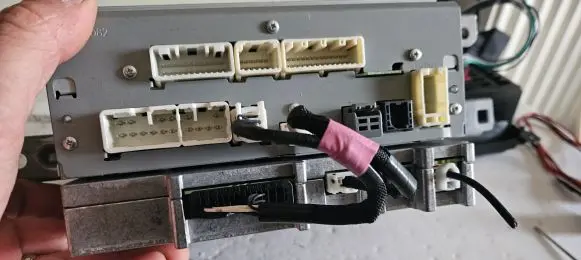Toyota Auris E180 Sound system wiring loom 868400F020 BE7718 QNGBE2808