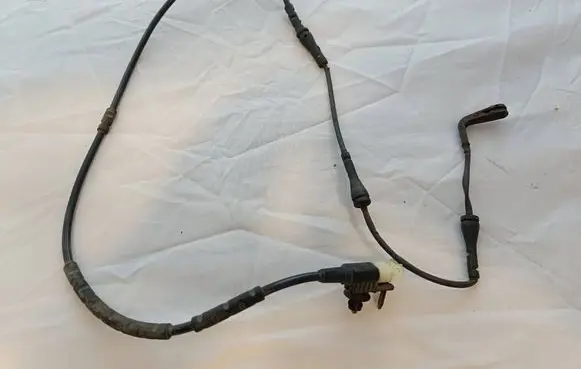 Jaguar F-Pace Brake pads wear sensor HK8310K845BB