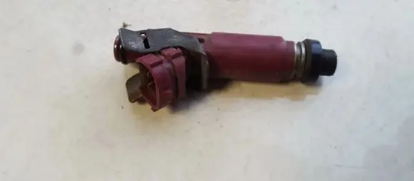 Mazda 3 I Fuel injector 1955003310 195500-3310