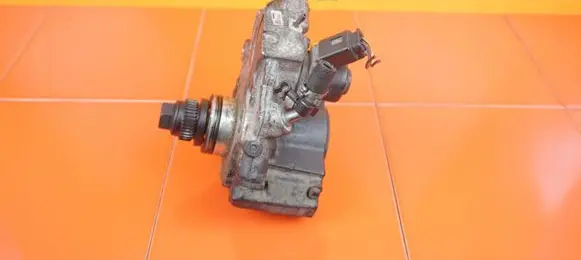 Mercedes-Benz B W246 W242 Fuel injection high pressure pump A6510701201 651901